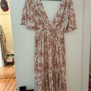 Elegant Floral Midi Dress with V-Neck